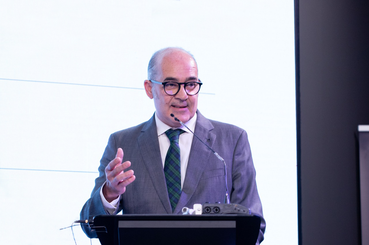 Alejandro Blasco, reelegido como presidente del COIICV 