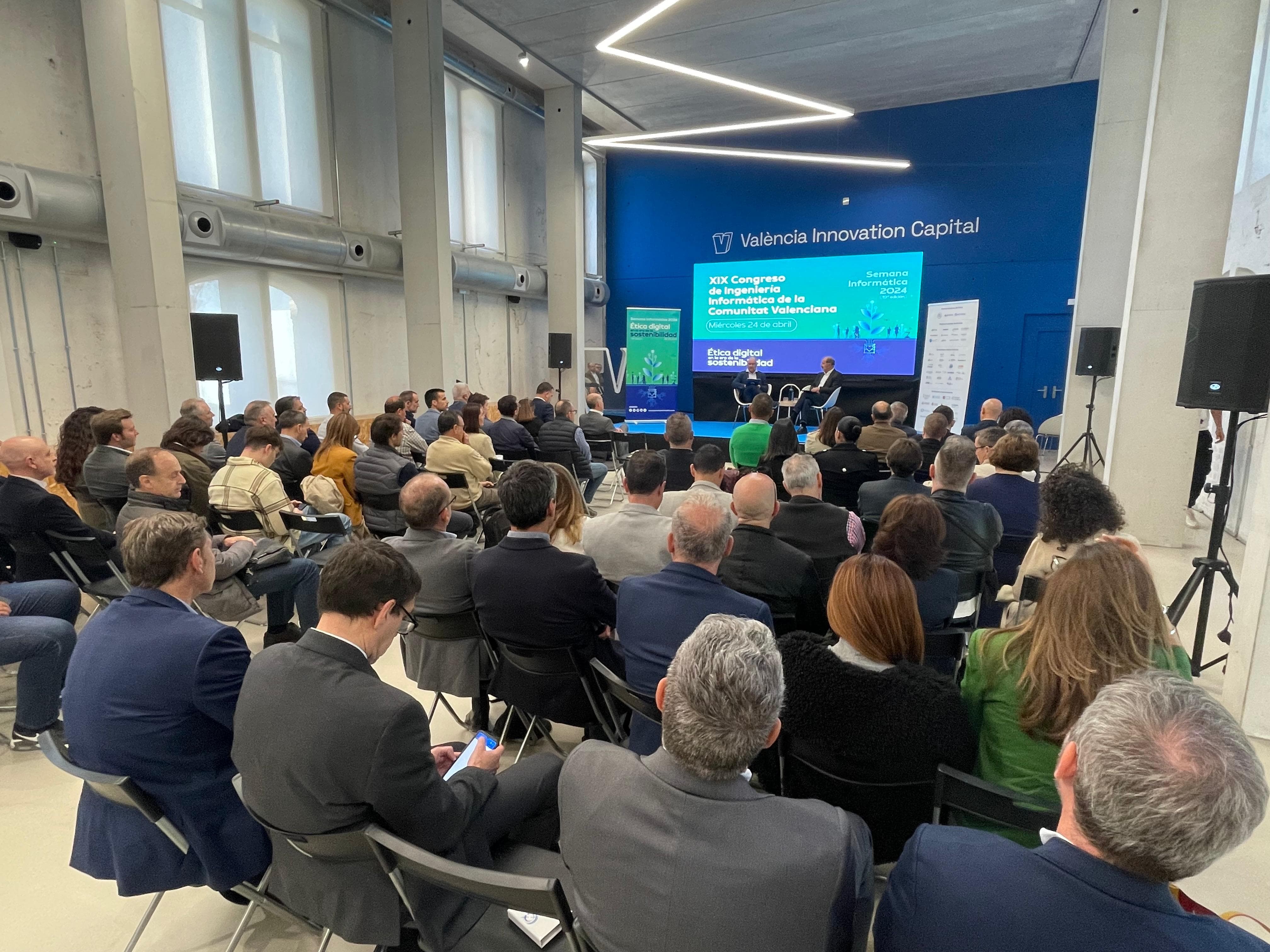 Profesionales debaten hoy en Valencia sobre educación, salud digital y retos que plantea la IA en la segunda jornada de la Semana Informática que organiza el COIICV  